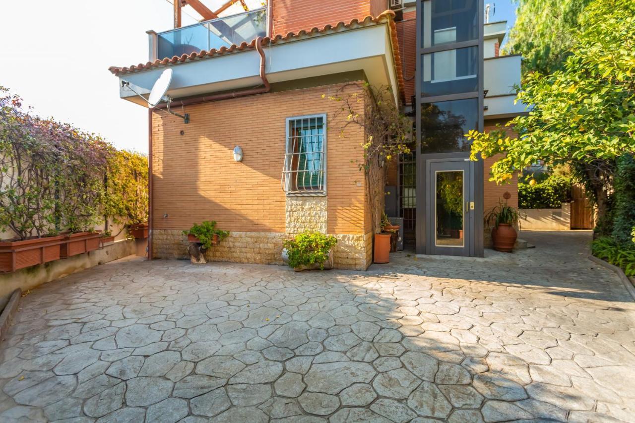 St Peter'S Spacious 4 Bdr With Private Parking Apartment Rome Exterior photo